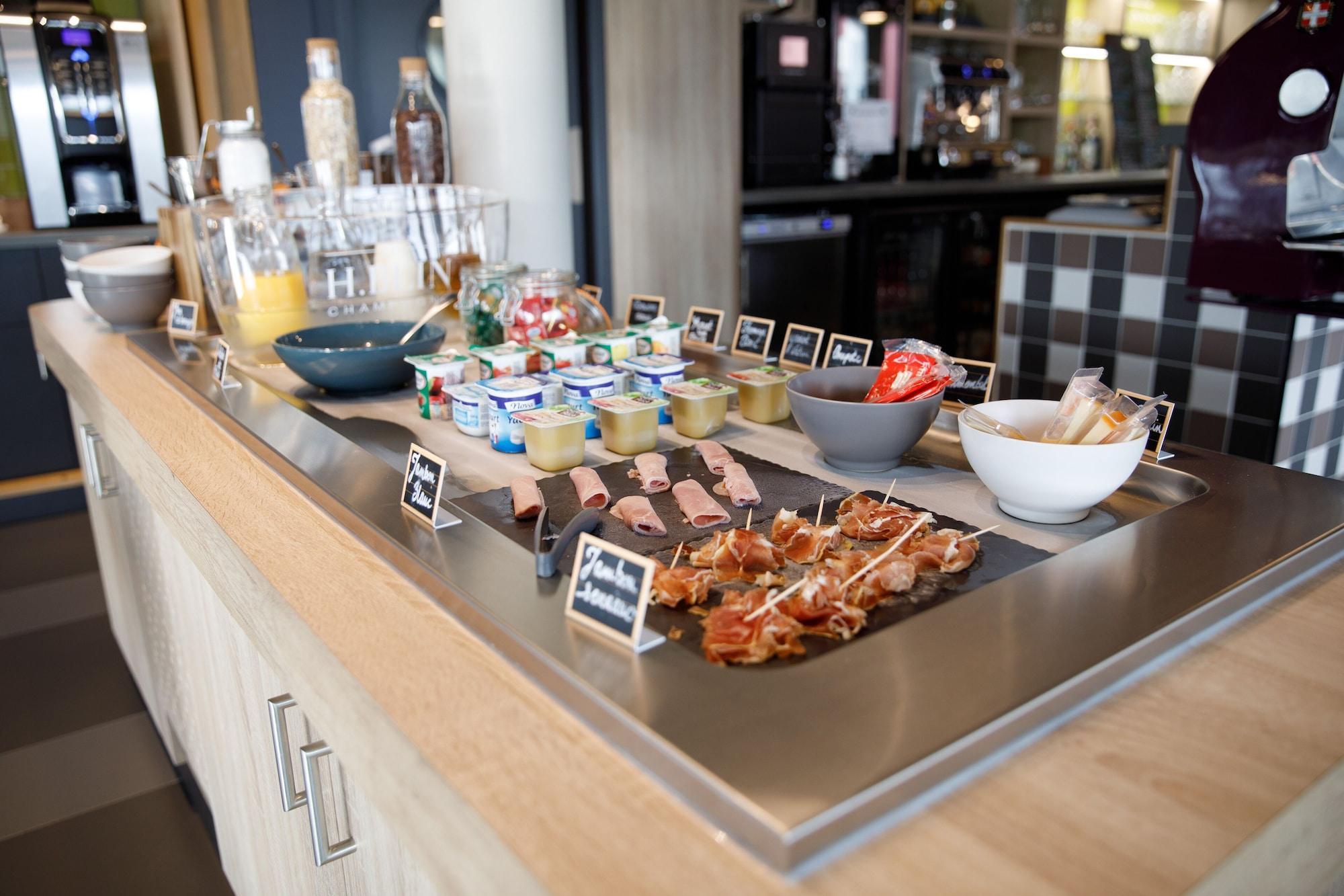Hotel Campanile Findrol Annemasse Savoie Leman Fillinges Zewnętrze zdjęcie